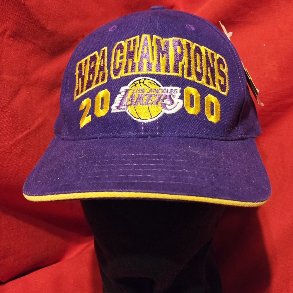LOS ANGELES LAKERS American Needle NBA Champions 2000 HAT BRAND NEW